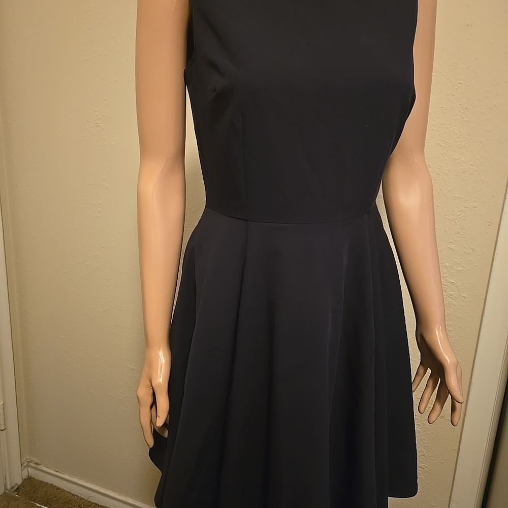 Elegant Black Sleeveless Dress NWT Size M 38